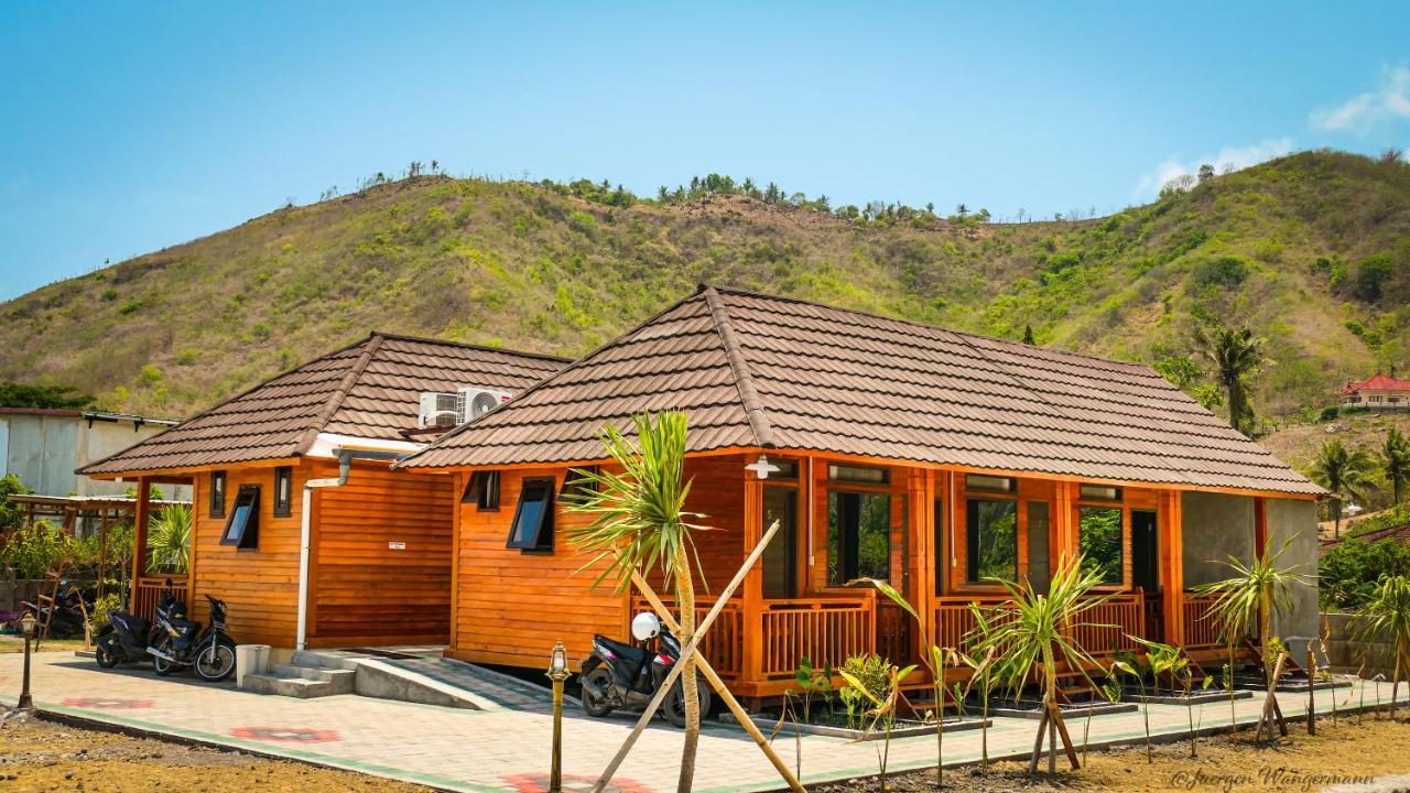 Kuta  Mandalika Queen Hostel מראה חיצוני תמונה