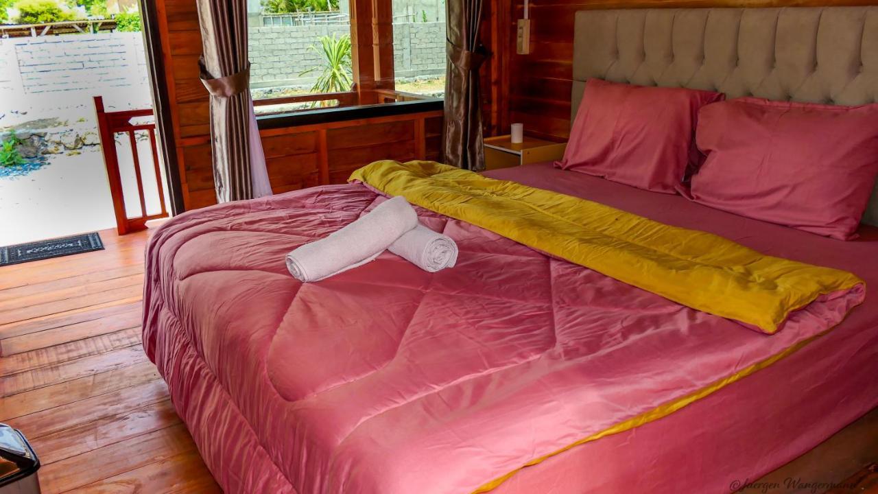 Kuta  Mandalika Queen Hostel מראה חיצוני תמונה